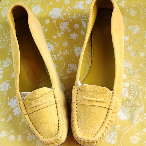 LORO PIANA Celery Chartruese Suede Leather Italy  Ballet Flats Loafers 39 8.5N - Picture 3 of 16